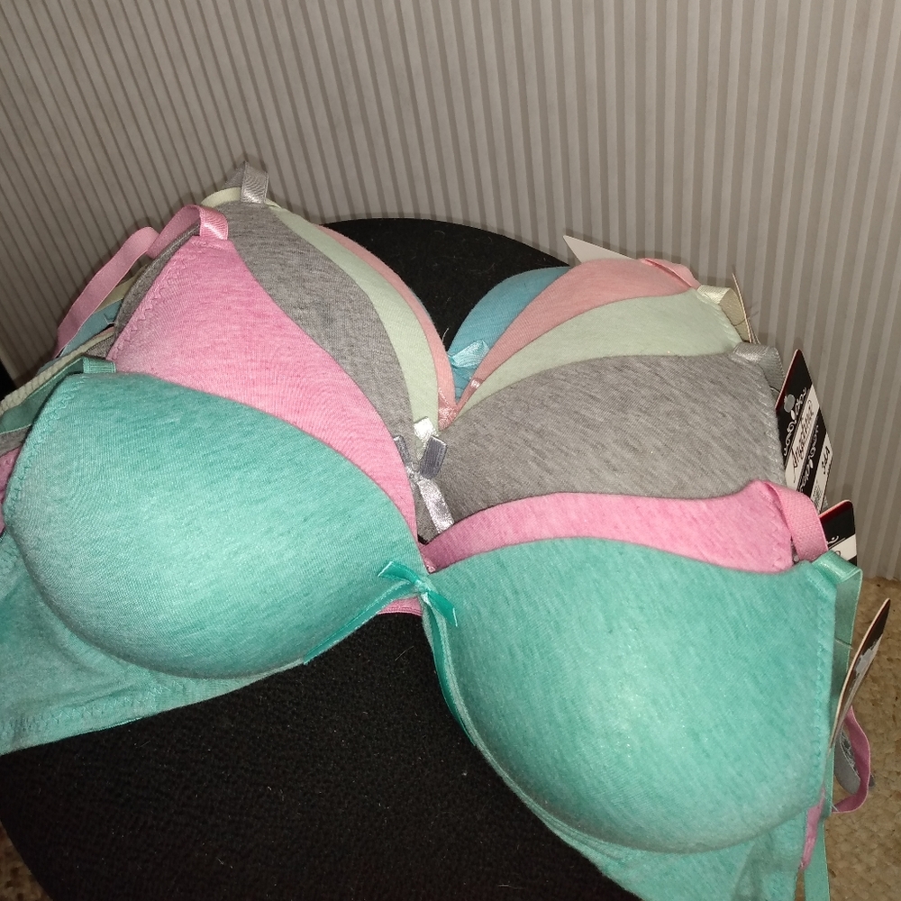 NWT 6 pack Angelina Bras Size 34A